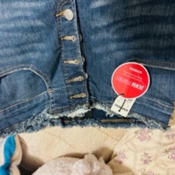 Jeans - Picture 4 of 5